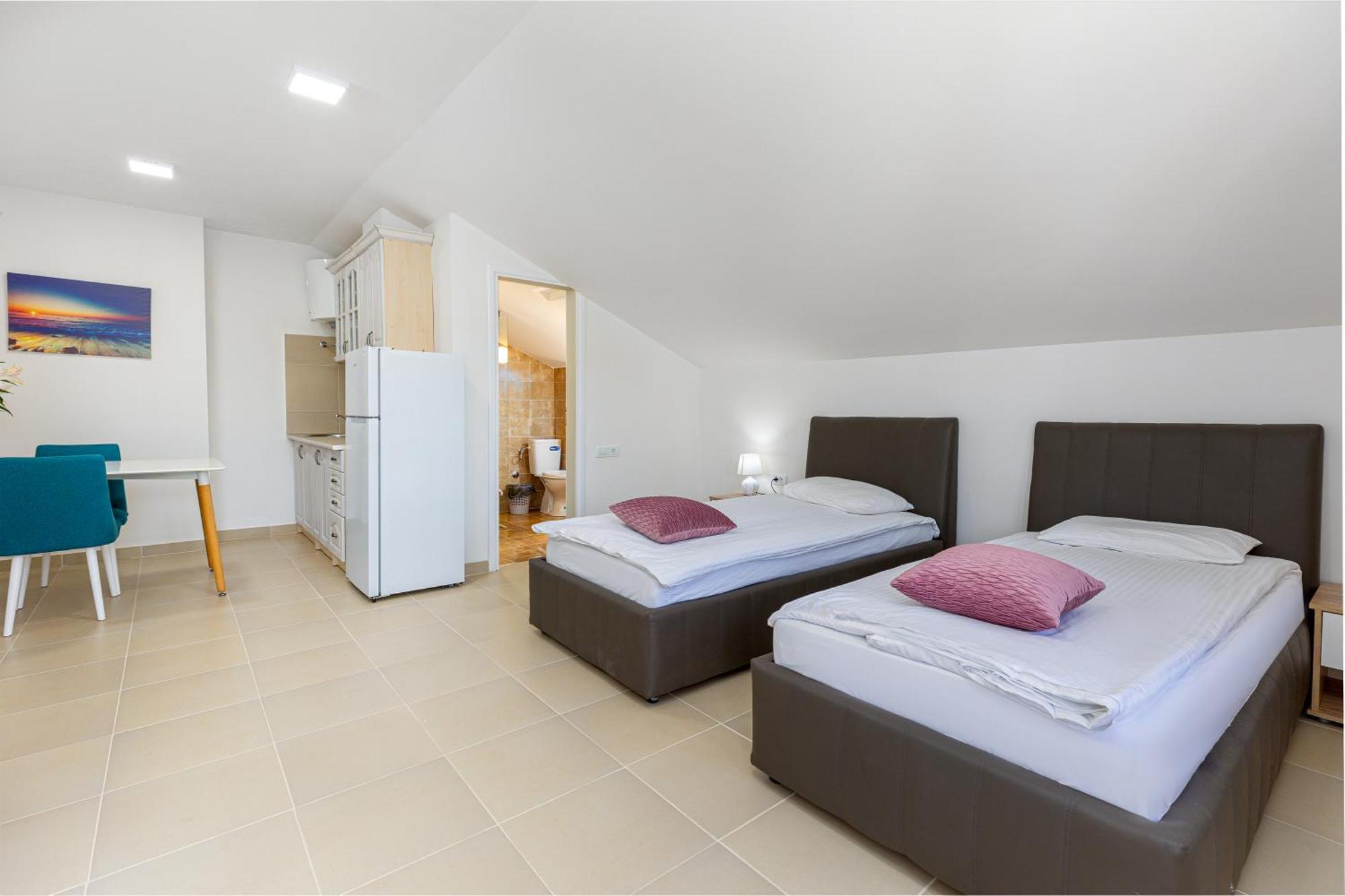 Apartments Lustica Radovici Rum bild